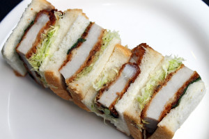 75 boulangerie gout（ブーランジュリーグウ) 73 boulangerie gout（ブーランジュリーグウ) ロースカツサンド