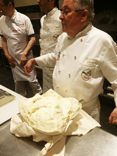 boulangerie gout(ブーランジュリーグウ) イタリアパンの巨匠から学んだ「パンの原点」